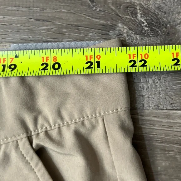 Adidas Tan Golf Athletic Chino Pants Classic Style Men’s 44 stretch button waist - Picture 4 of 16